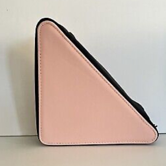 Prada Cluch (straps not included) - Picture 4 of 6